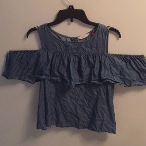 Cute cut-cutout shoulder top